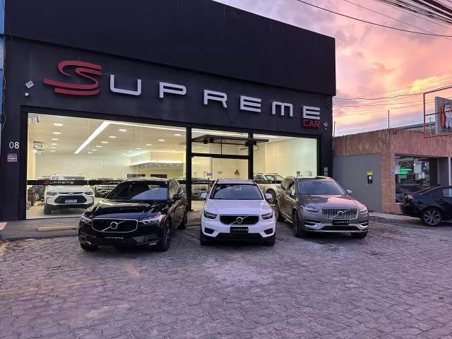 logo Supreme Car