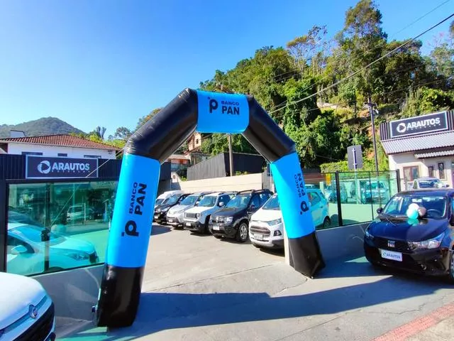 logo Arauto Veículos