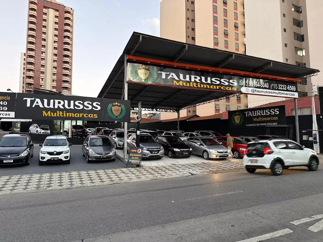 logo Taurusss Multimarcas