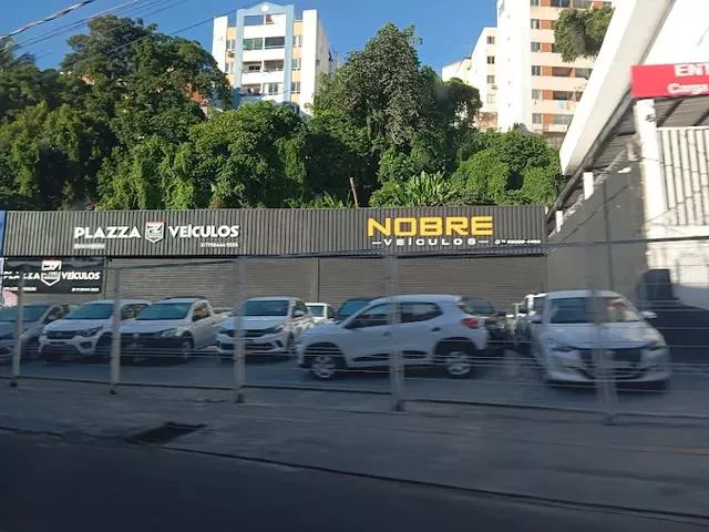 logo Plazza Veiculos