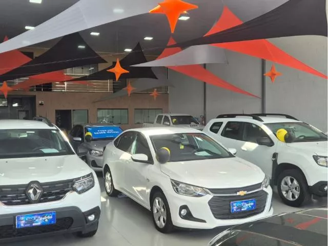 logo PRADO MOTORS