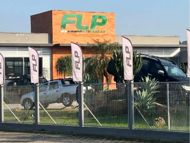 logo FLP MULTIMARCAS