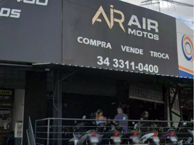logo AIR VEICULOS E ZSERVIÇOS LTDA