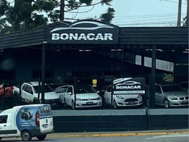 logo BONACAR COMERCIO DE VEICULOS LTDA