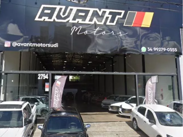logo AVANT MOTORS