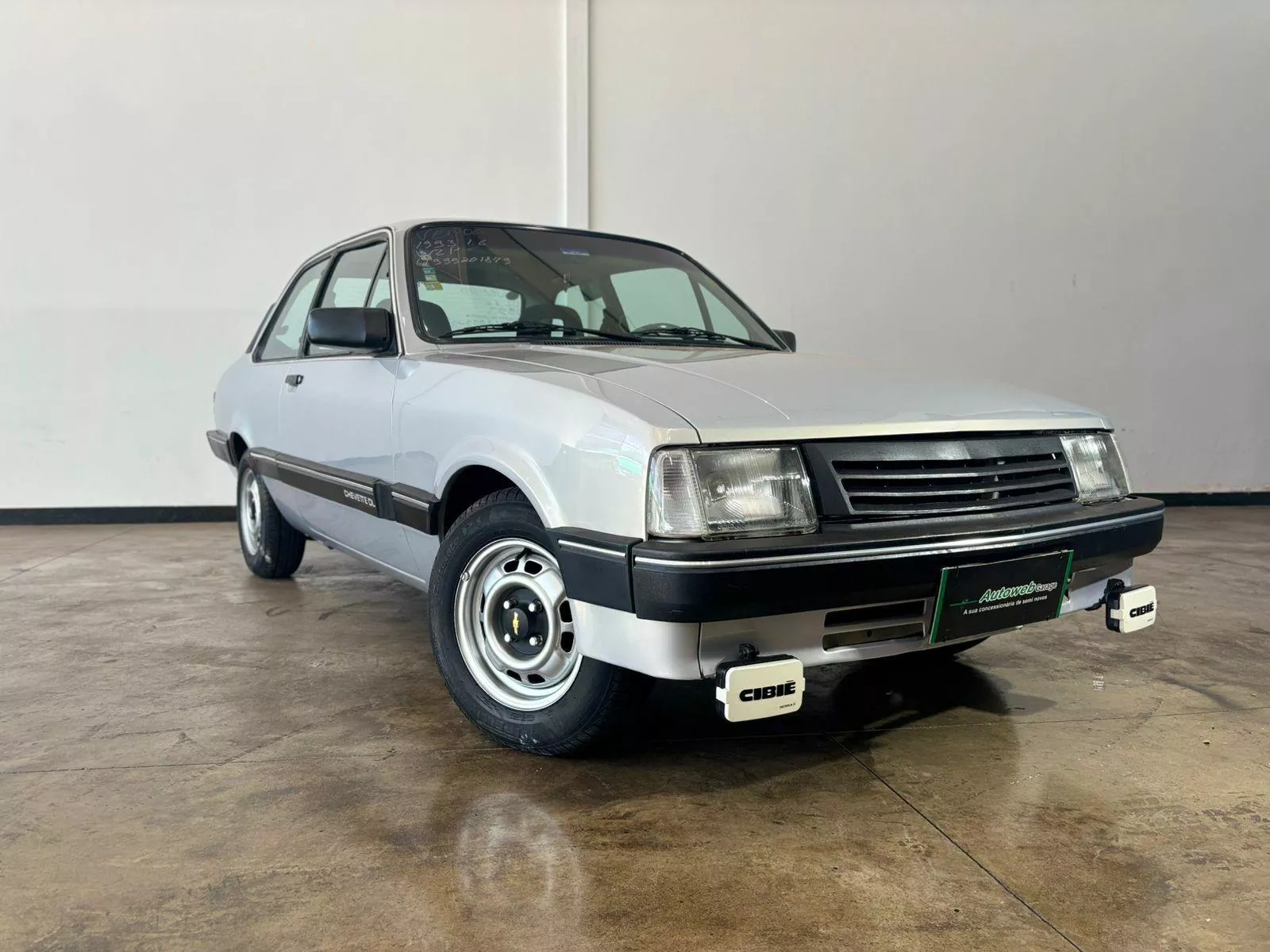 Carro Chevrolet Chevette 1.6 DL 1993 - 4000407 - Goiânia - GO