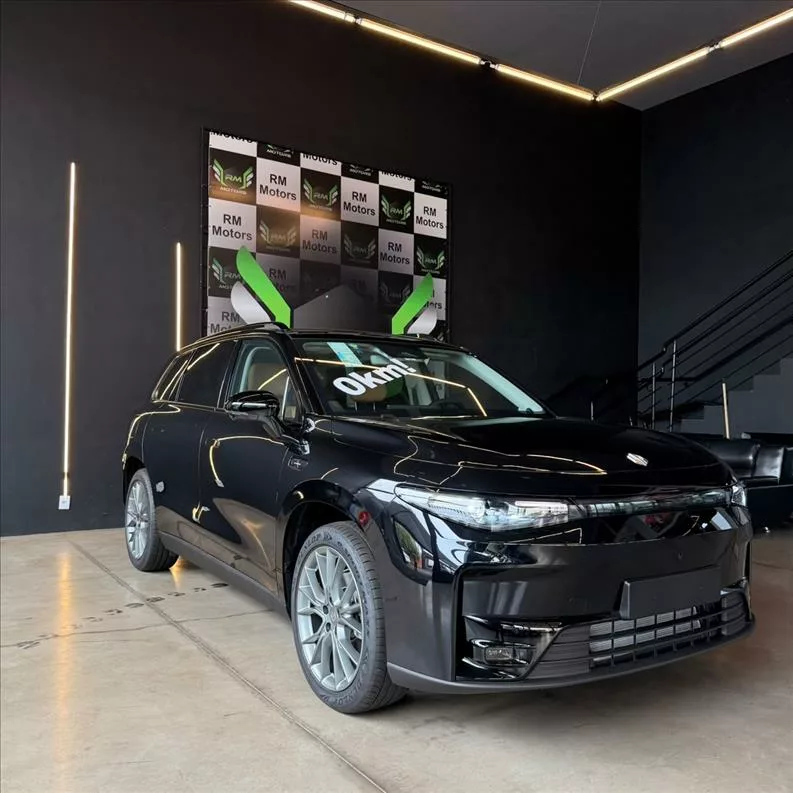 9 Carros LeapMotor à venda em Uberlândia - undefined