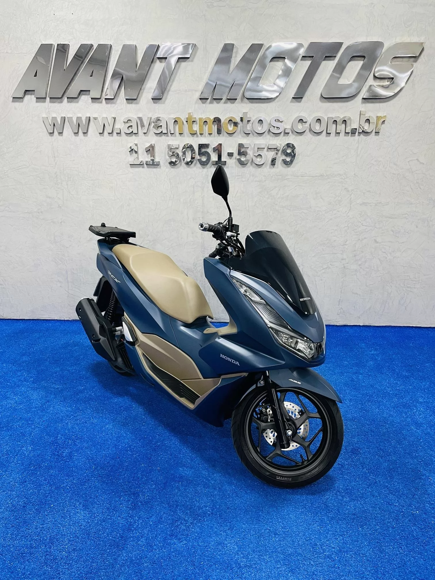 Motos HONDA PCX - Jandira, São Paulo