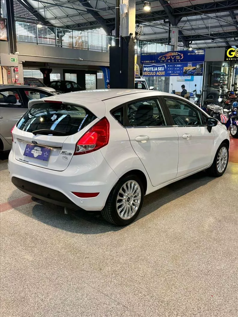 FORD FIESTA