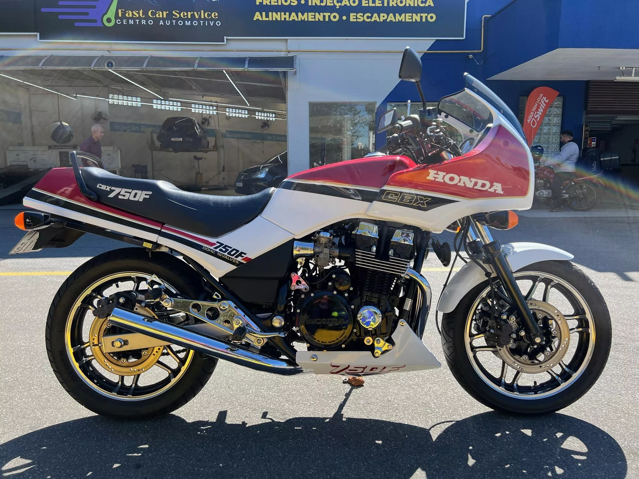2 Motos Honda CBX 750 à venda