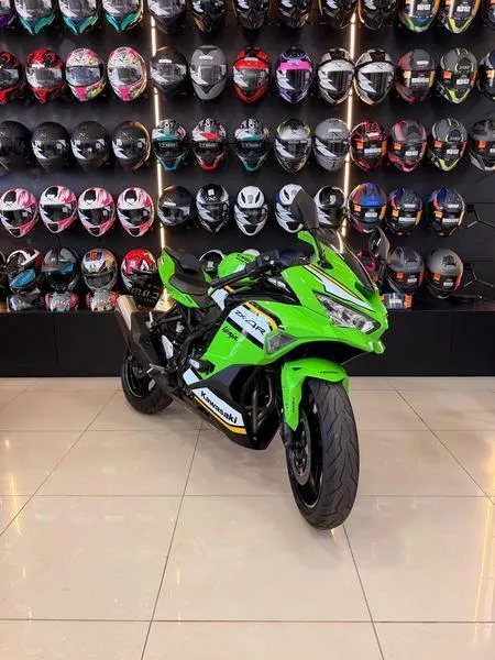Moto Kawasaki Ninja 400 NAC - 2025 - 816479 - Campo Grande MS