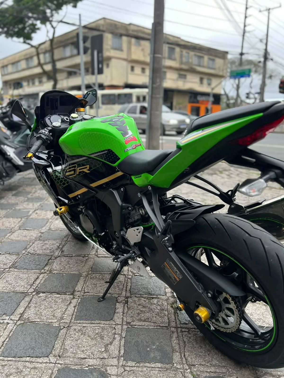 Moto Kawasaki Ninja ZX-6R 636 - 2020 - 833345 - Curitiba PR | Moto