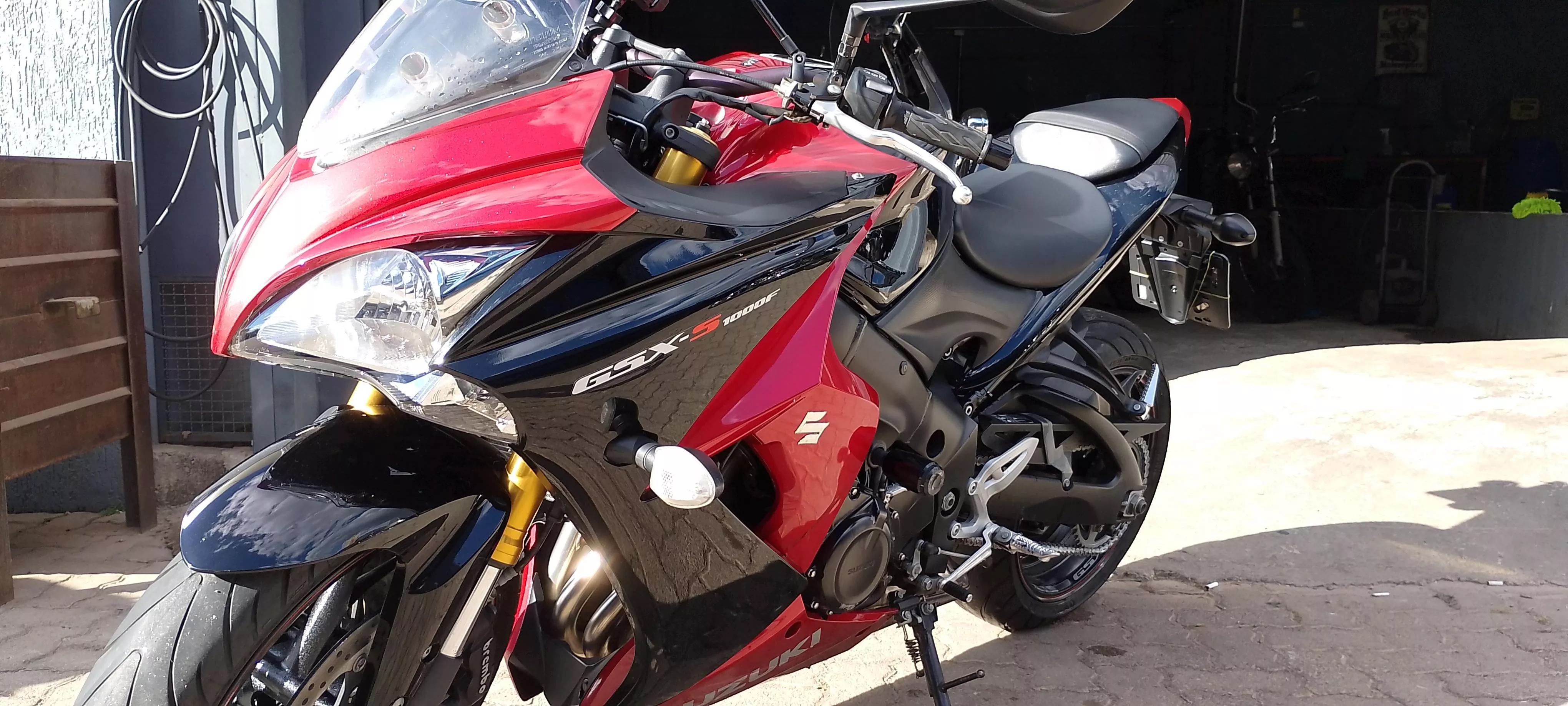 moto honda gsx