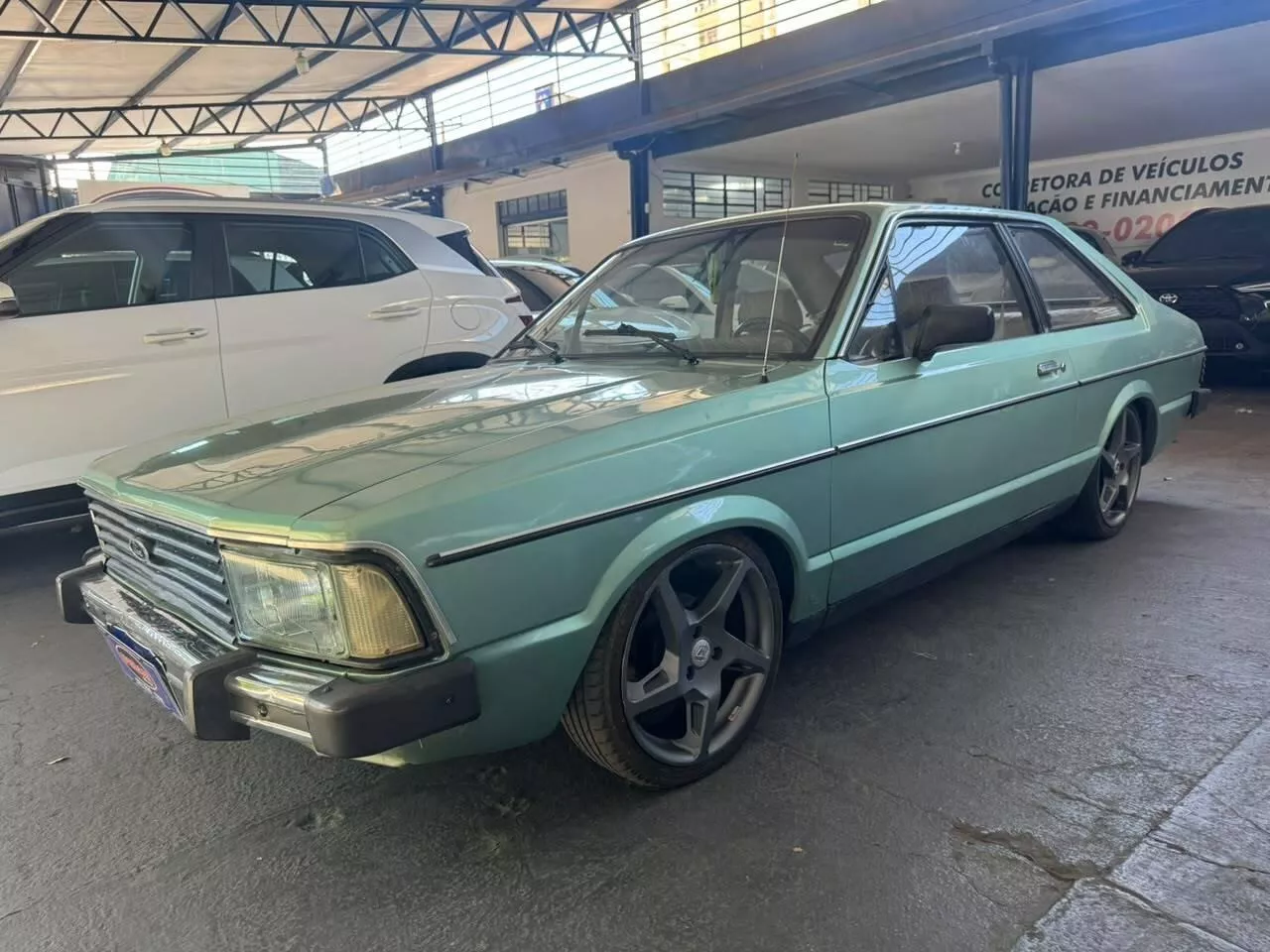 Carro Ford Corcel II 1.6 8V 1981 - 13859224 - Goiânia - GO
