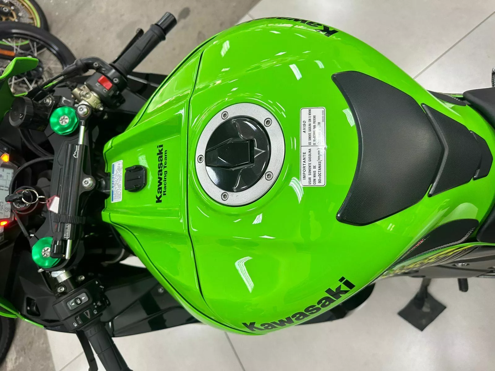 Moto Kawasaki Ninja ZX-10R 1000 - 2020 - 742327 - Rio Claro