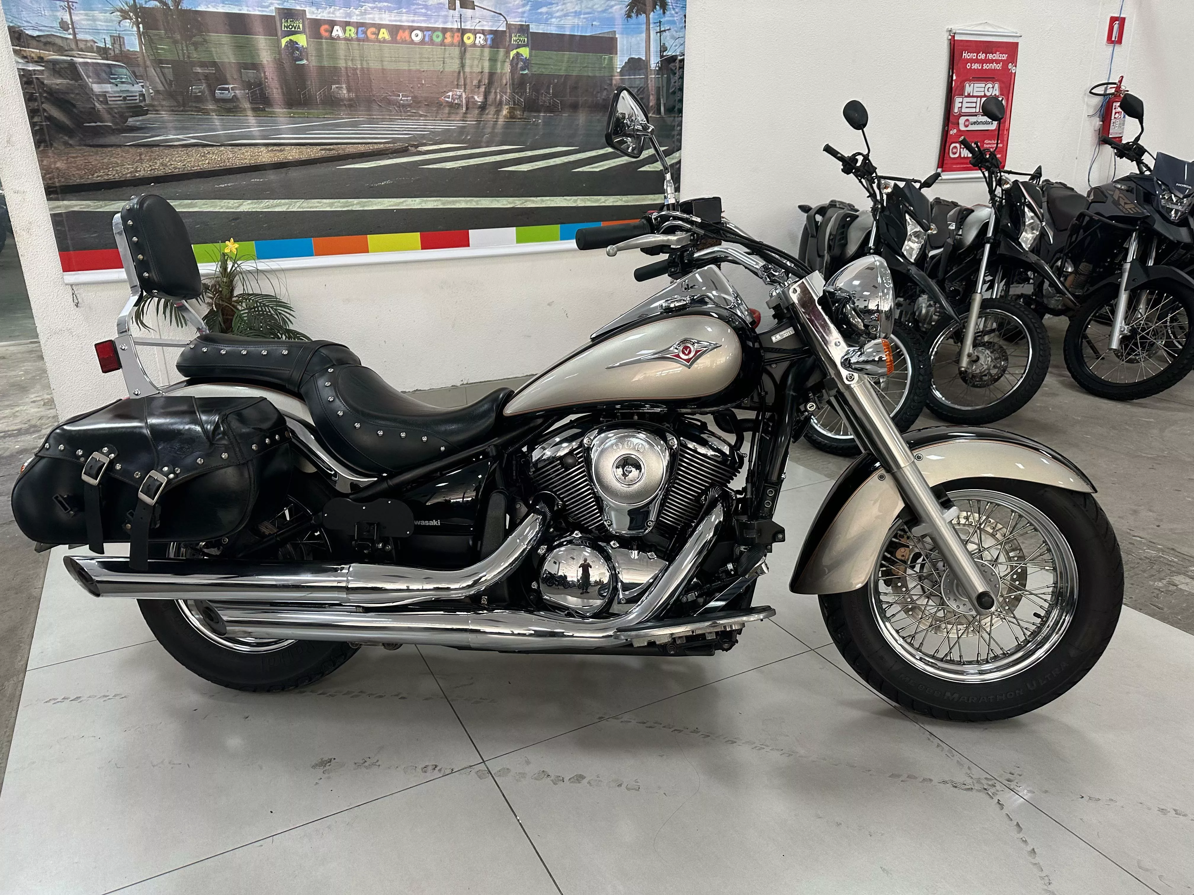 suzuki vulcan 900 custom