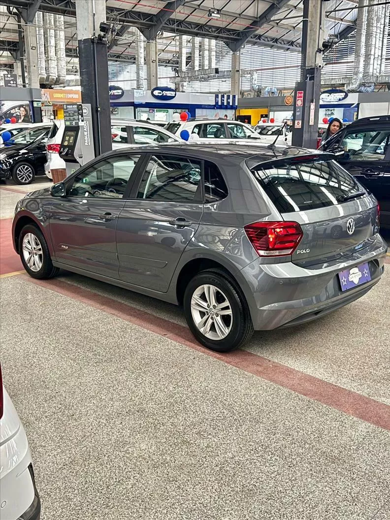 VOLKSWAGEN Polo Hatch