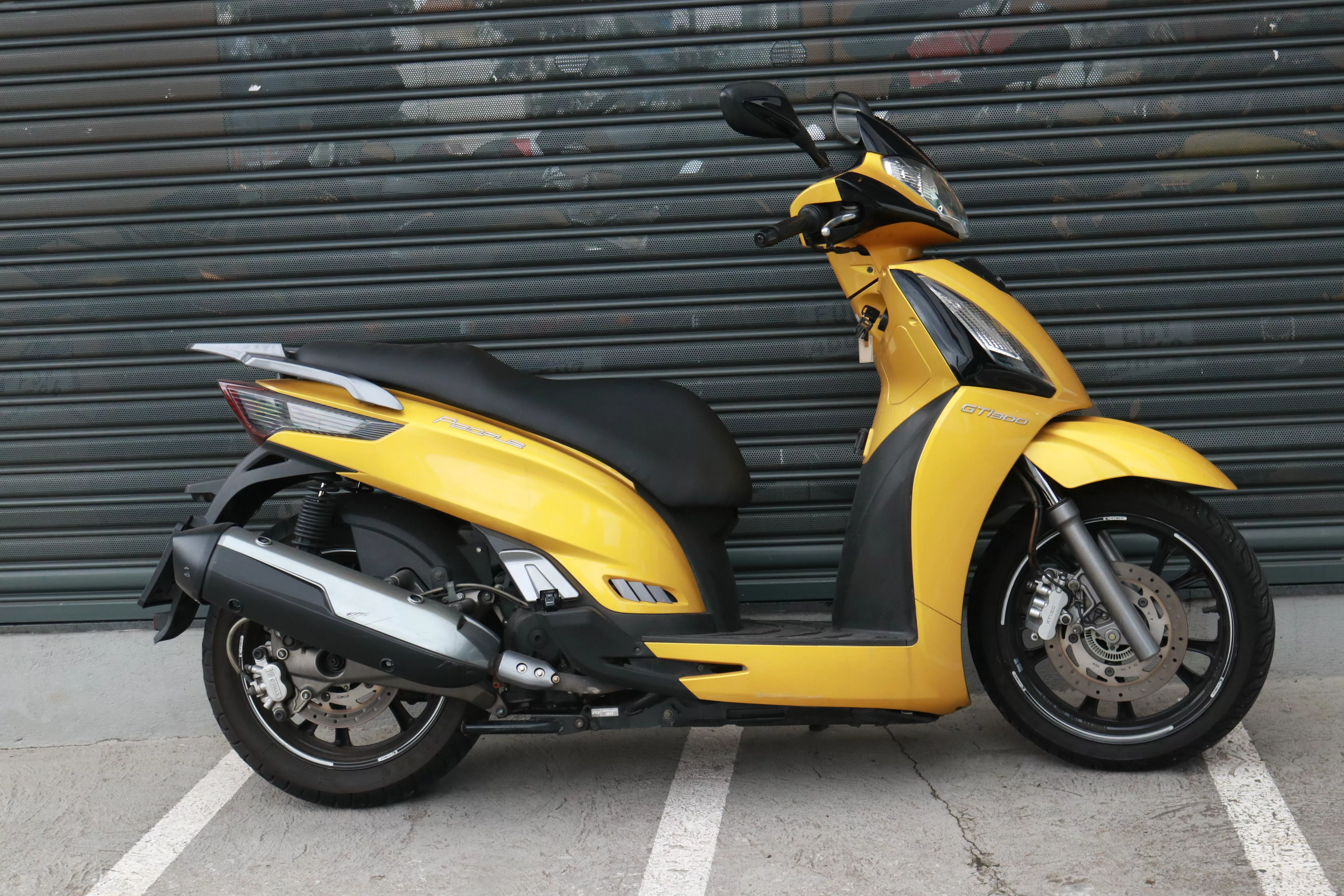 Kymco People Gt 300i Kymco Gti 300 Kymco People Gt 300i Kymco Gti - Main Image