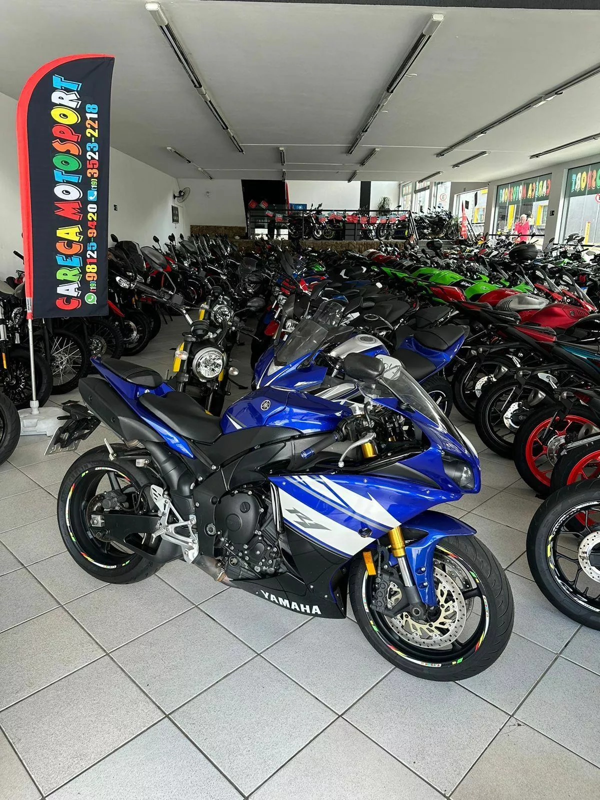 43 Motos Yamaha YZF R1 em Curitiba PR | Moto.com.br